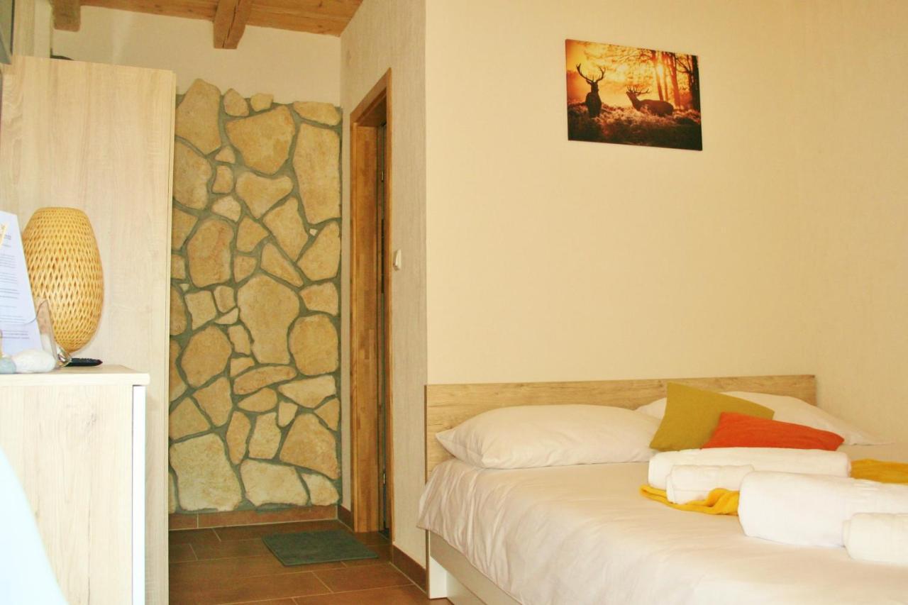 Boutique B&B Agroturizam Sv. Juraj Vrh  Luaran gambar