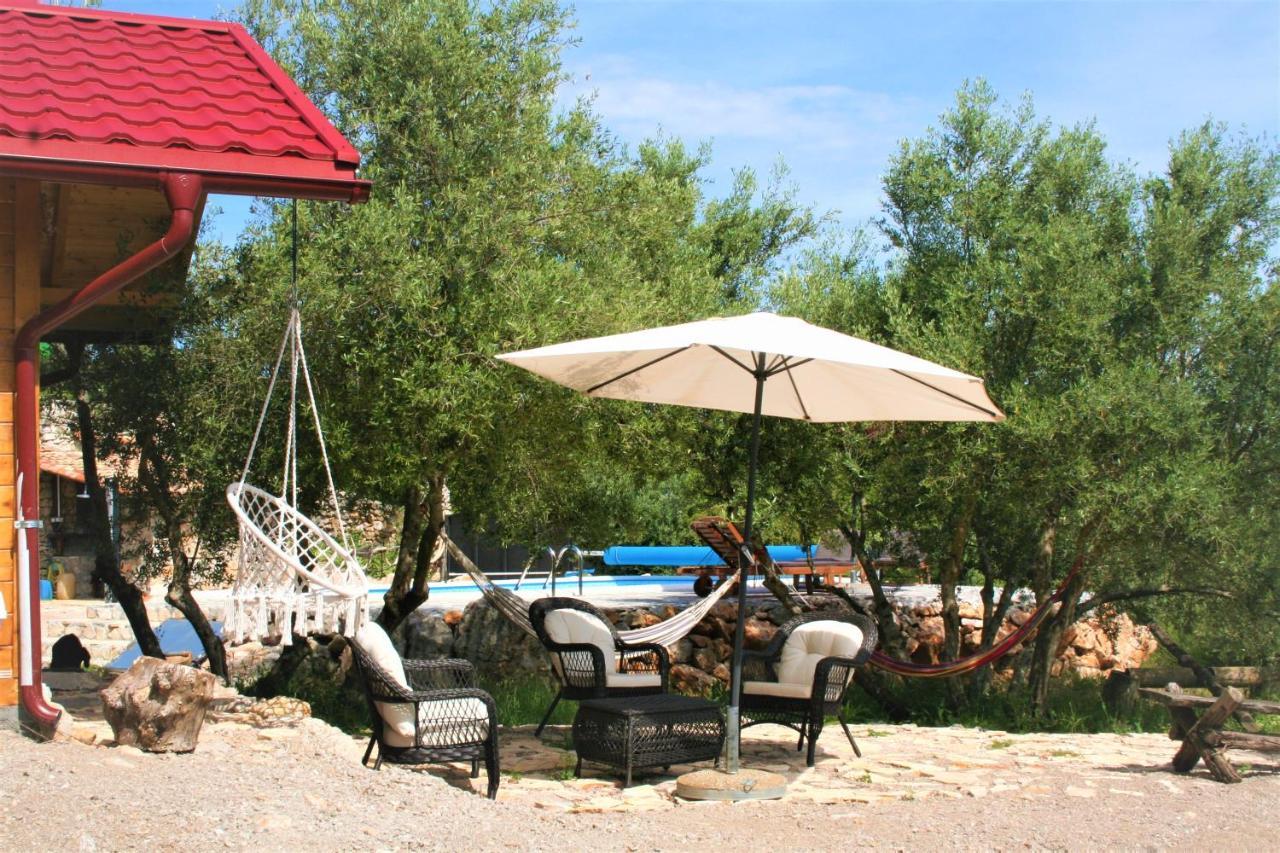 Boutique B&B Agroturizam Sv. Juraj Vrh  Luaran gambar