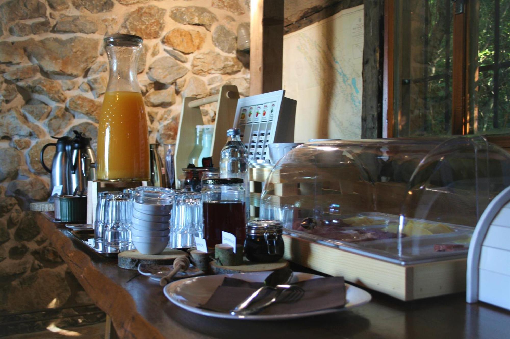 Boutique B&B Agroturizam Sv. Juraj Vrh  Luaran gambar